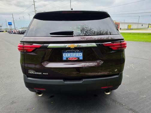 Black Cherry Metallic 2023 Chevrolet Traverse LT Leather