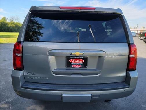 2017 Chevrolet Suburban LT