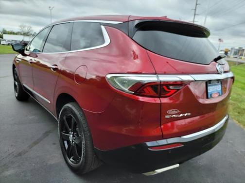 2024 Buick Enclave Essence FWD