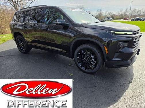 Mosaic Black Metallic 2026 Chevrolet Traverse LT