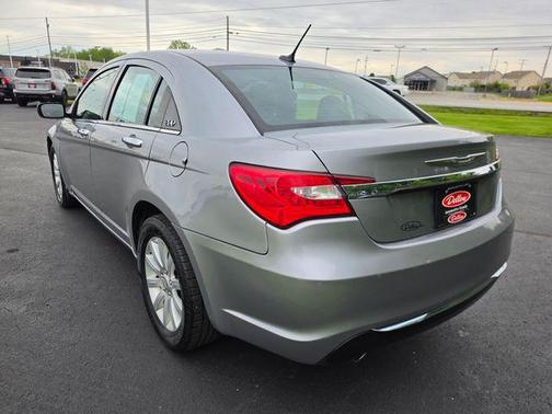 Billet Silver Metallic Clearcoat 2014 Chrysler 200 Limited