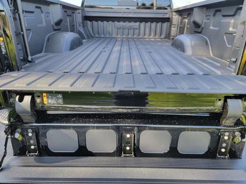 2025 GMC Sierra 3500 SLT