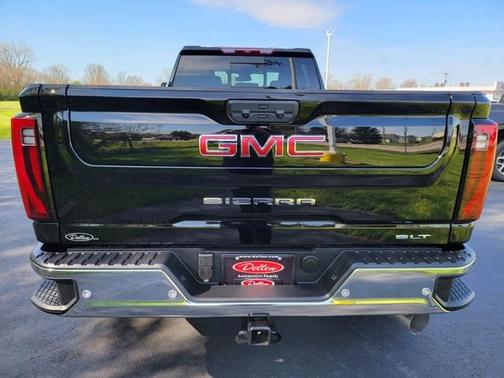2025 GMC Sierra 3500 SLT