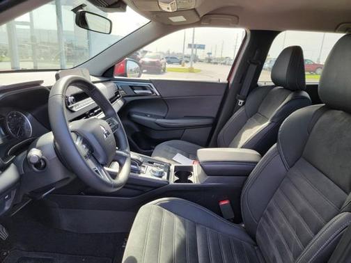 2023 Mitsubishi Outlander SE 2.5 S-AWC
