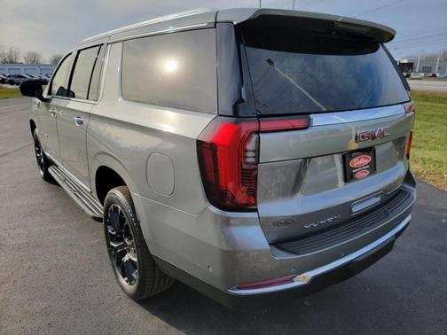 2026 GMC Yukon XL 4WD Elevation