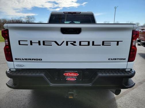2022 Chevrolet Silverado 2500 Custom