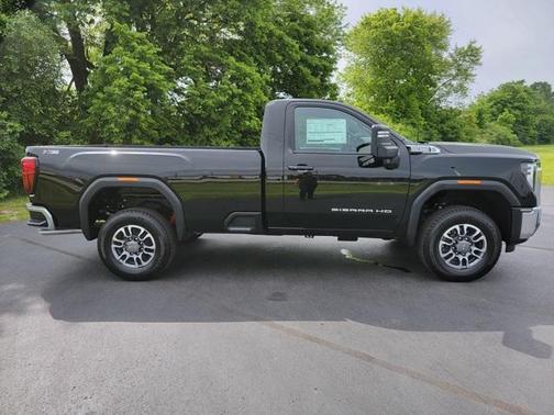 2025 GMC Sierra 3500 SLE