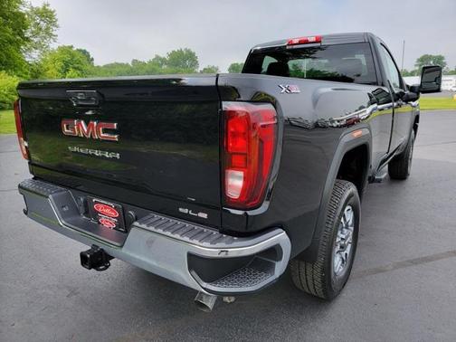 2025 GMC Sierra 3500 SLE