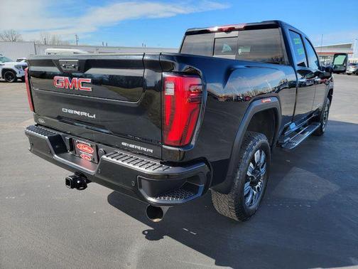 2025 GMC Sierra 2500 Denali