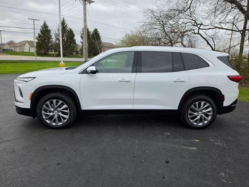 Summit White 2025 Buick Enclave Preferred FWD