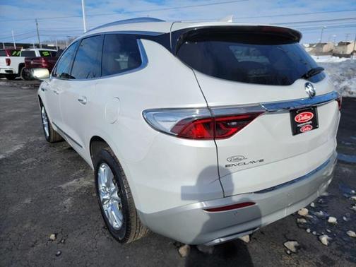2023 Buick Enclave Essence FWD
