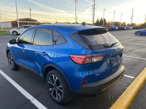 2021 Ford Escape SE