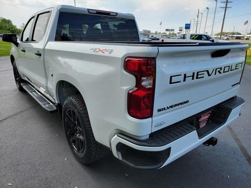 2022 Chevrolet Silverado 1500 Custom