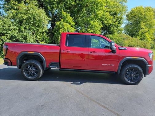 2025 GMC Sierra 2500 AT4