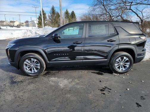 Mosaic Black Metallic 2026 Chevrolet Equinox 1LT
