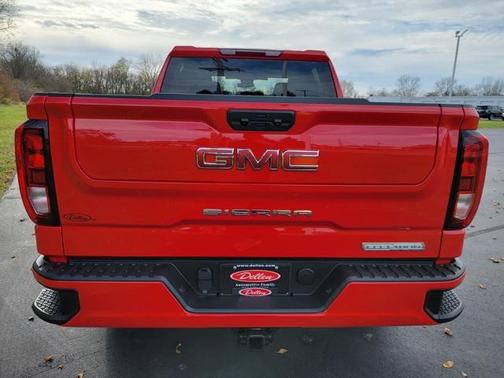 2025 GMC Sierra 1500 Elevation
