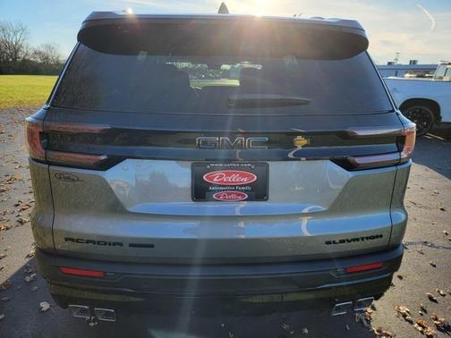 2026 GMC Acadia Elevation AWD