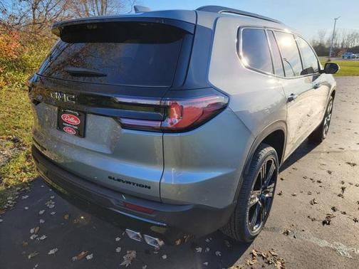 2026 GMC Acadia Elevation AWD