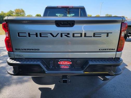 2026 Chevrolet Silverado 2500 Custom