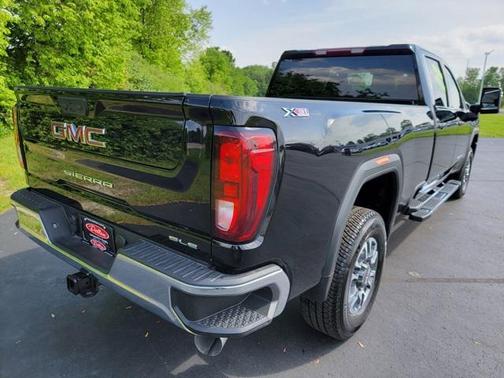 2025 GMC Sierra 3500 SLE