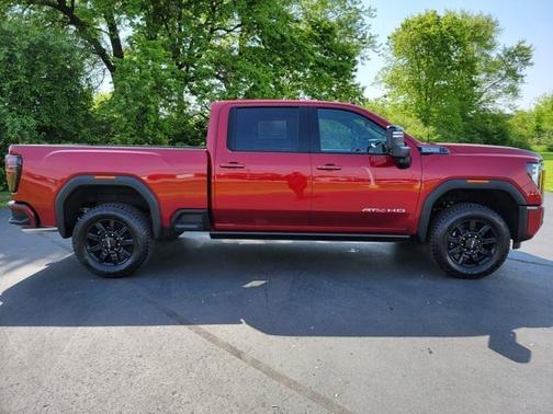 2025 GMC Sierra 2500 AT4