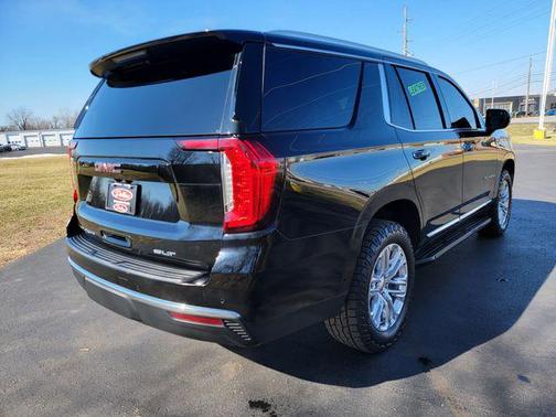 2021 GMC Yukon SLT