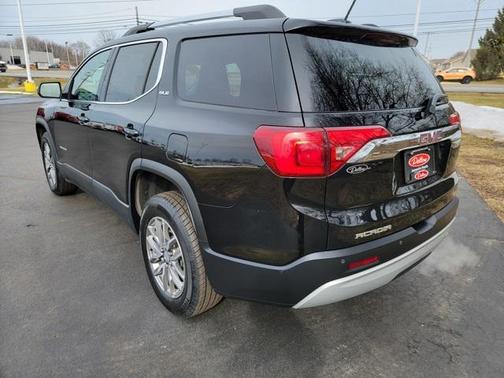 2019 GMC Acadia SLE-2