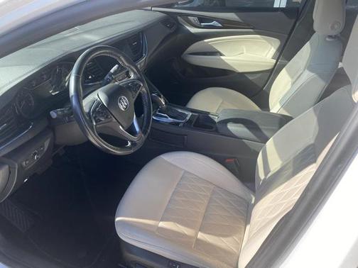 2019 Buick Regal Sportback AWD Avenir