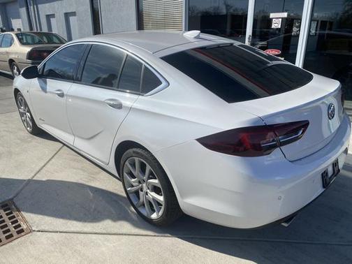 2019 Buick Regal Sportback AWD Avenir