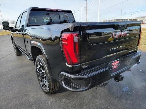 2024 GMC Sierra 2500 Denali