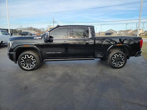 2024 GMC Sierra 2500 Denali