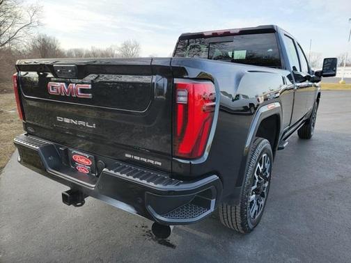 2024 GMC Sierra 2500 Denali