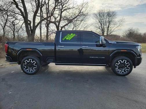 2024 GMC Sierra 2500 Denali