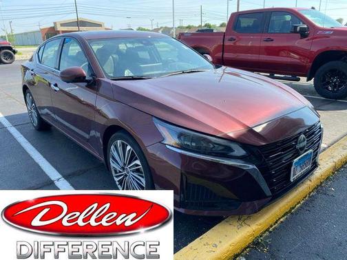 Scarlet Ember Tintcoat 2023 Nissan Altima 2.5 SV