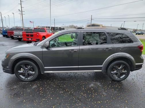 2020 Dodge Journey Crossroad