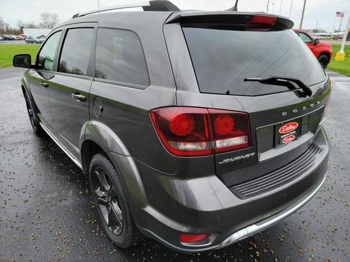 2020 Dodge Journey Crossroad