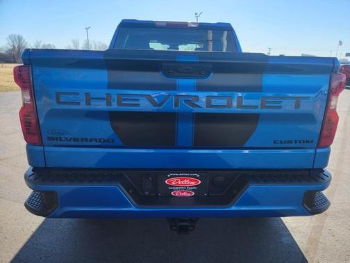 2023 Chevrolet Silverado 1500 Custom