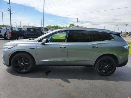 2023 Buick Enclave Essence FWD