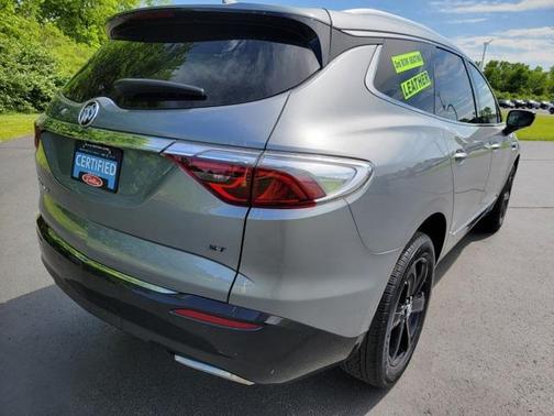2023 Buick Enclave Essence FWD