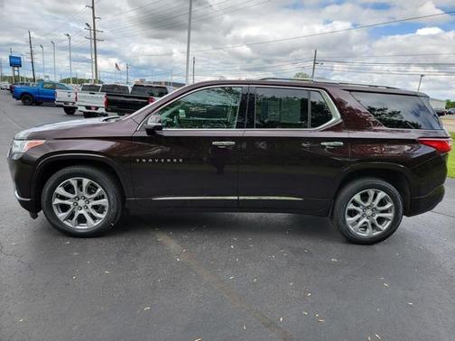 2021 Chevrolet Traverse Premier