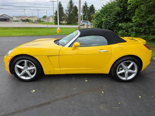 Sunburst Yellow 2008 Saturn Sky Base