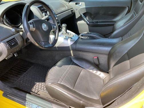 Sunburst Yellow 2008 Saturn Sky Base