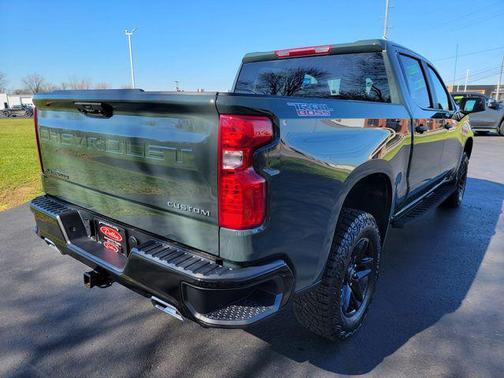 2025 Chevrolet Silverado 1500 Custom Trail Boss