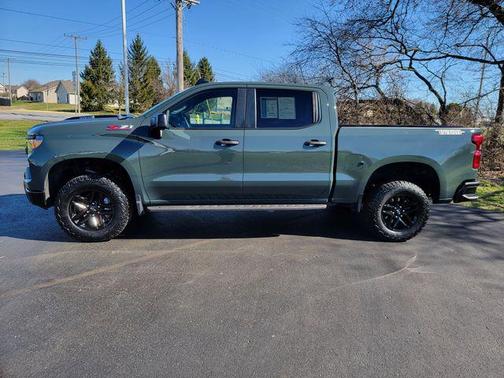 2025 Chevrolet Silverado 1500 Custom Trail Boss