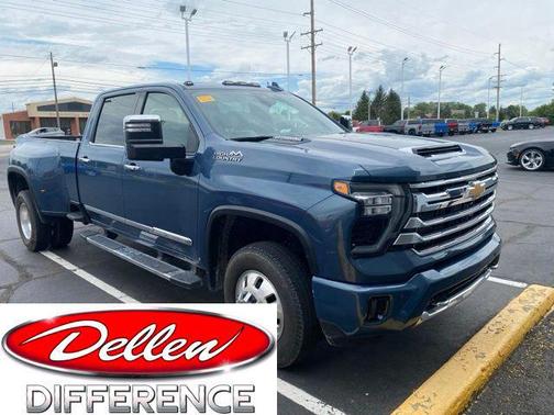 Lakeshore Blue Metallic 2024 Chevrolet Silverado 3500 High Country