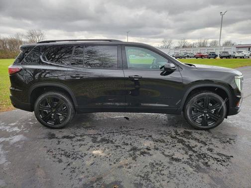 2026 GMC Acadia Elevation FWD