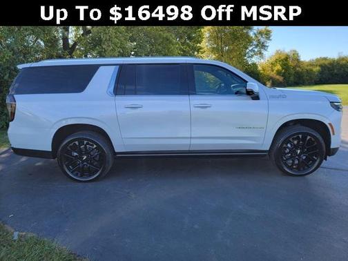 2025 Chevrolet Suburban 4WD High Country