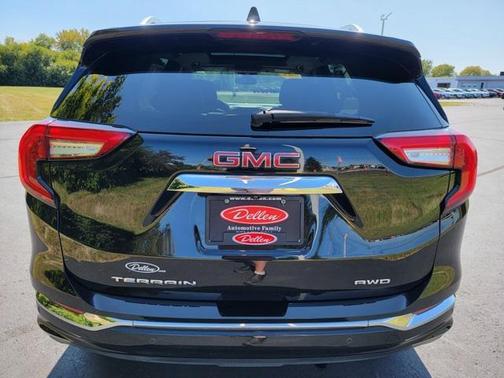 2022 GMC Terrain Denali