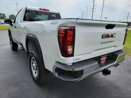 2025 GMC Sierra 3500 Base