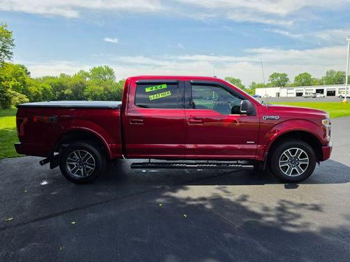 Ruby Red Metallic Tinted Clearcoat 2016 Ford F-150 XLT